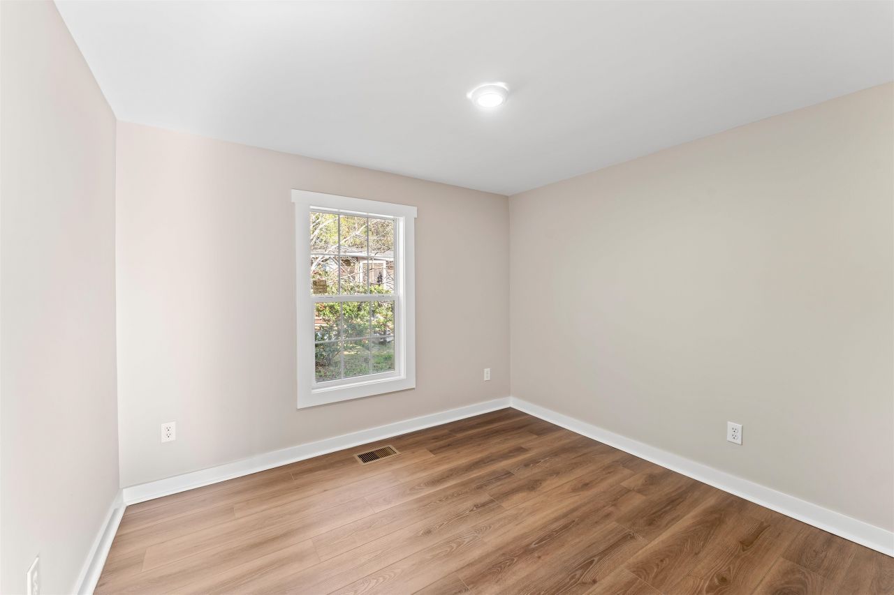 25 Majors Ct. Photo 20