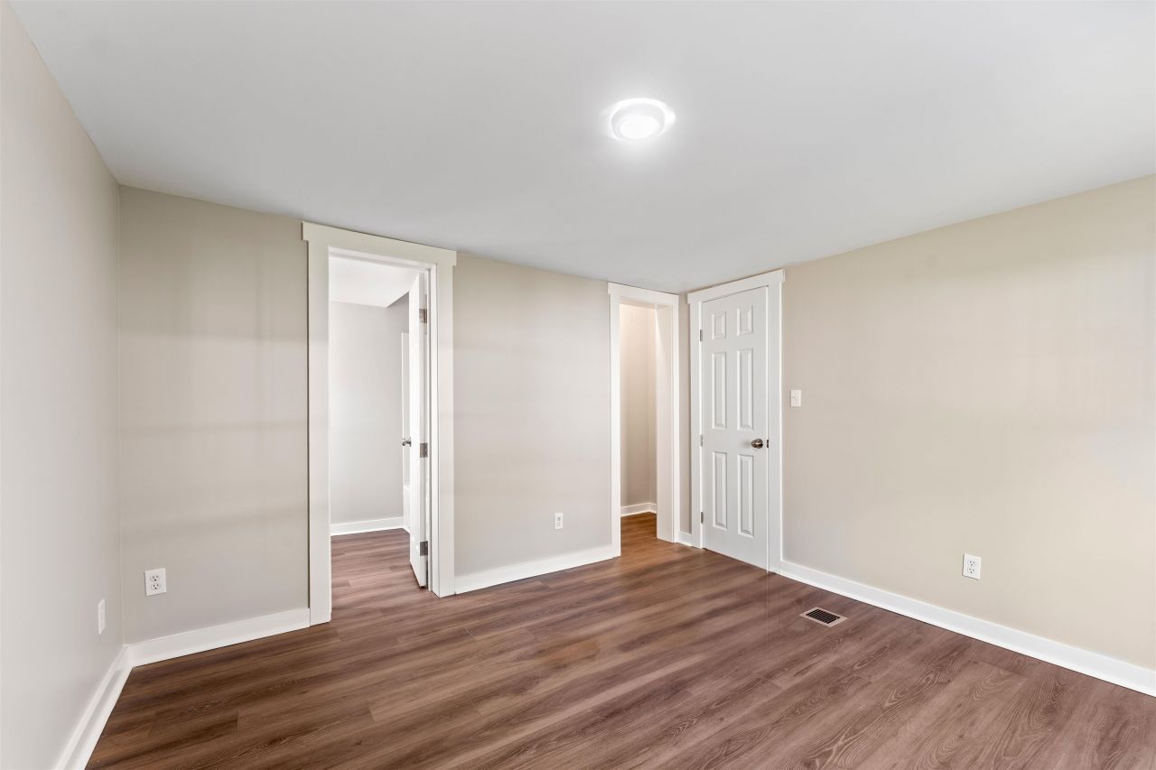 25 Majors Ct. Photo 9