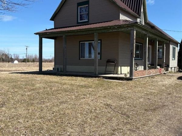 5230 State Road, Fort Gratiot Twp, MI 48059