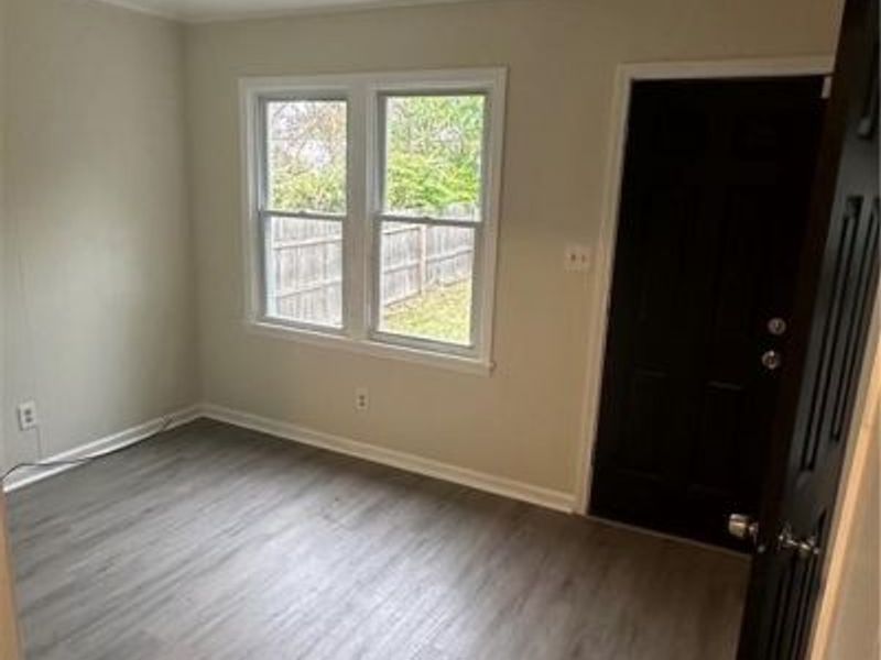 1753 Alcoy Road, Cleveland, OH 44112 Photo 14