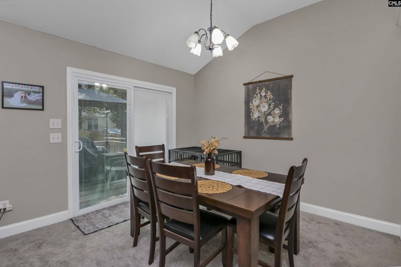 1 Cambridge Oaks Court  Photo 12