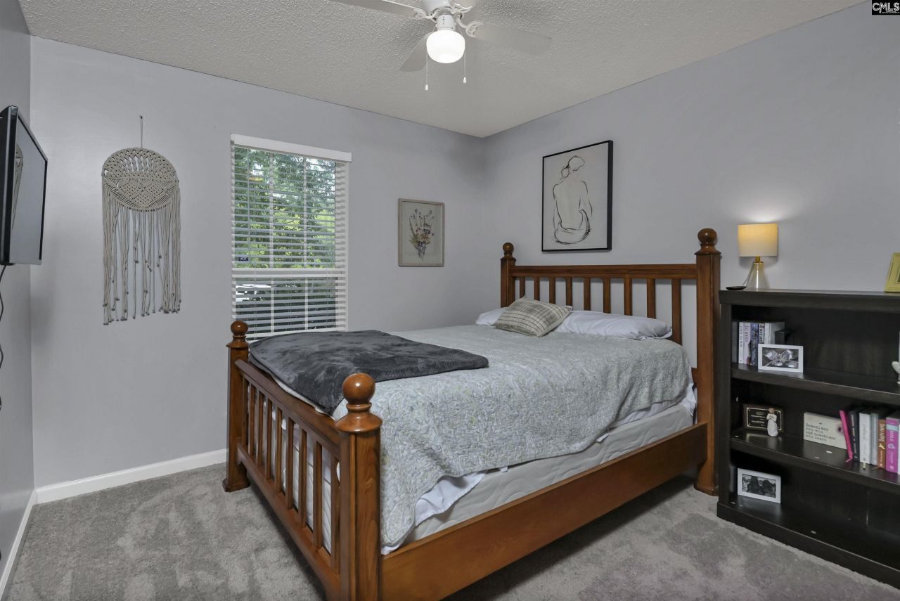 1 Cambridge Oaks Court  Photo 26