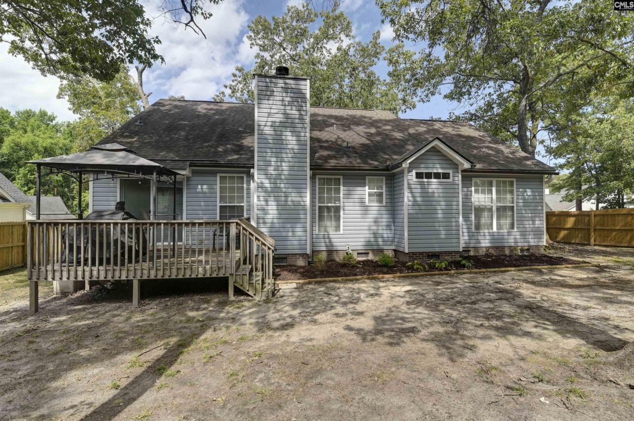 1 Cambridge Oaks Court  Photo 34