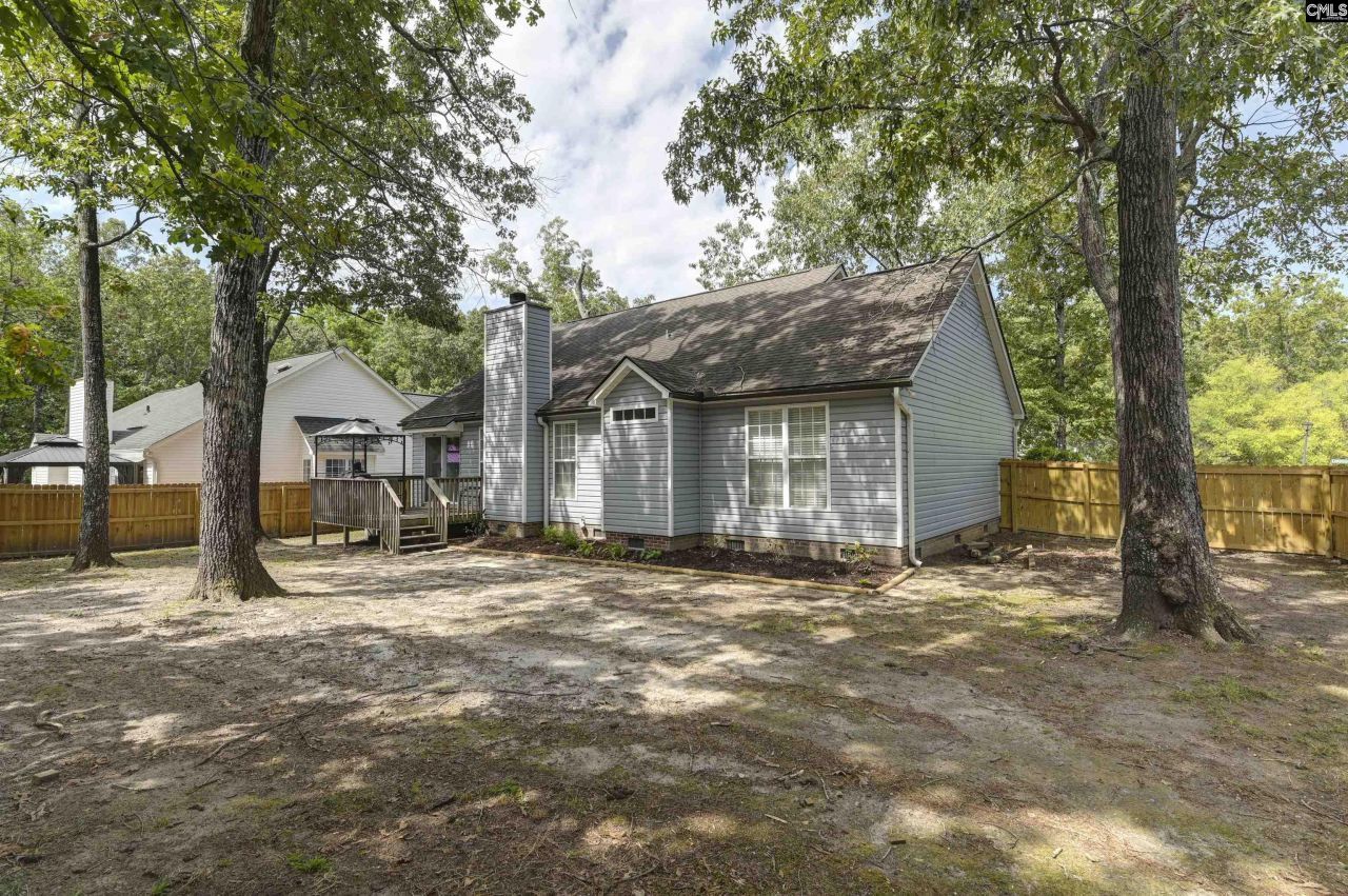 1 Cambridge Oaks Court  Photo 36