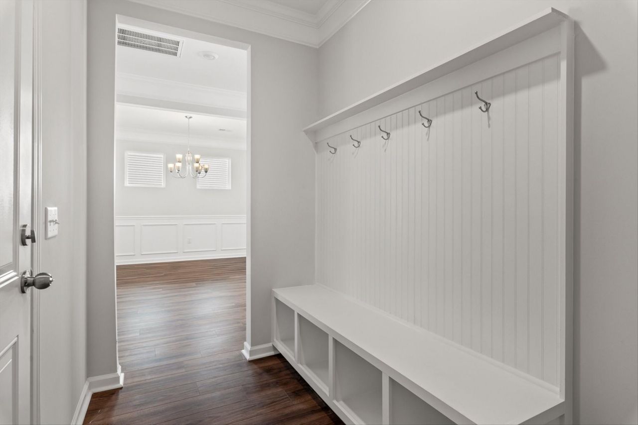 207 Palfrey Drive Photo 10