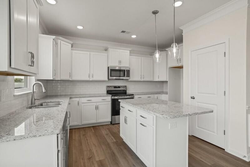 207 Palfrey Drive Photo 5