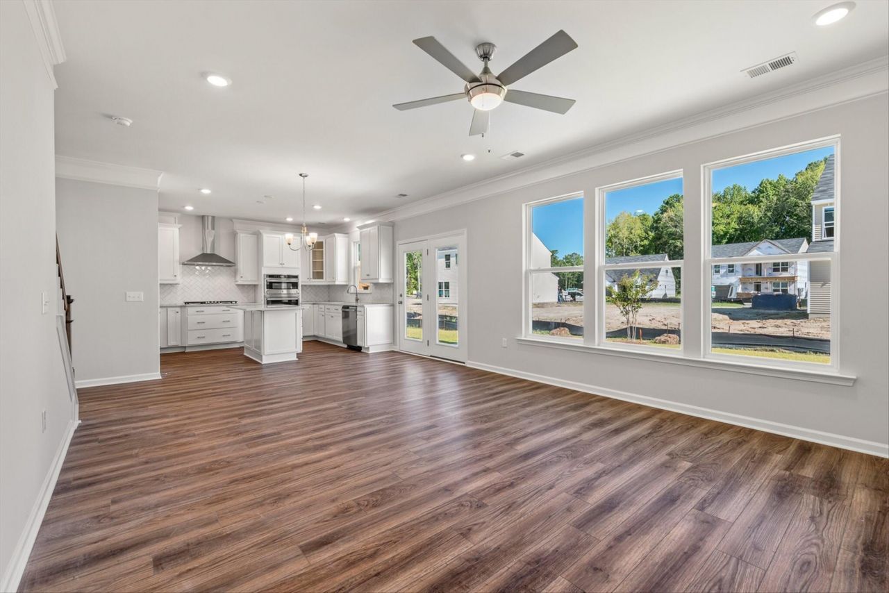 207 Palfrey Drive Photo 7