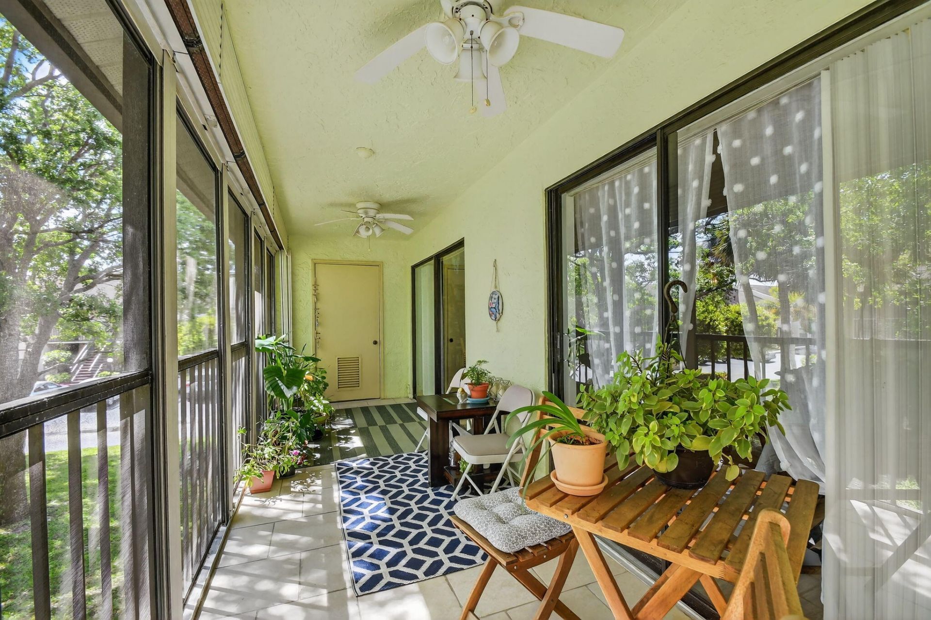 7855 Willow Spring Drive, Unit 725, Lake Worth, FL 33467 Photo