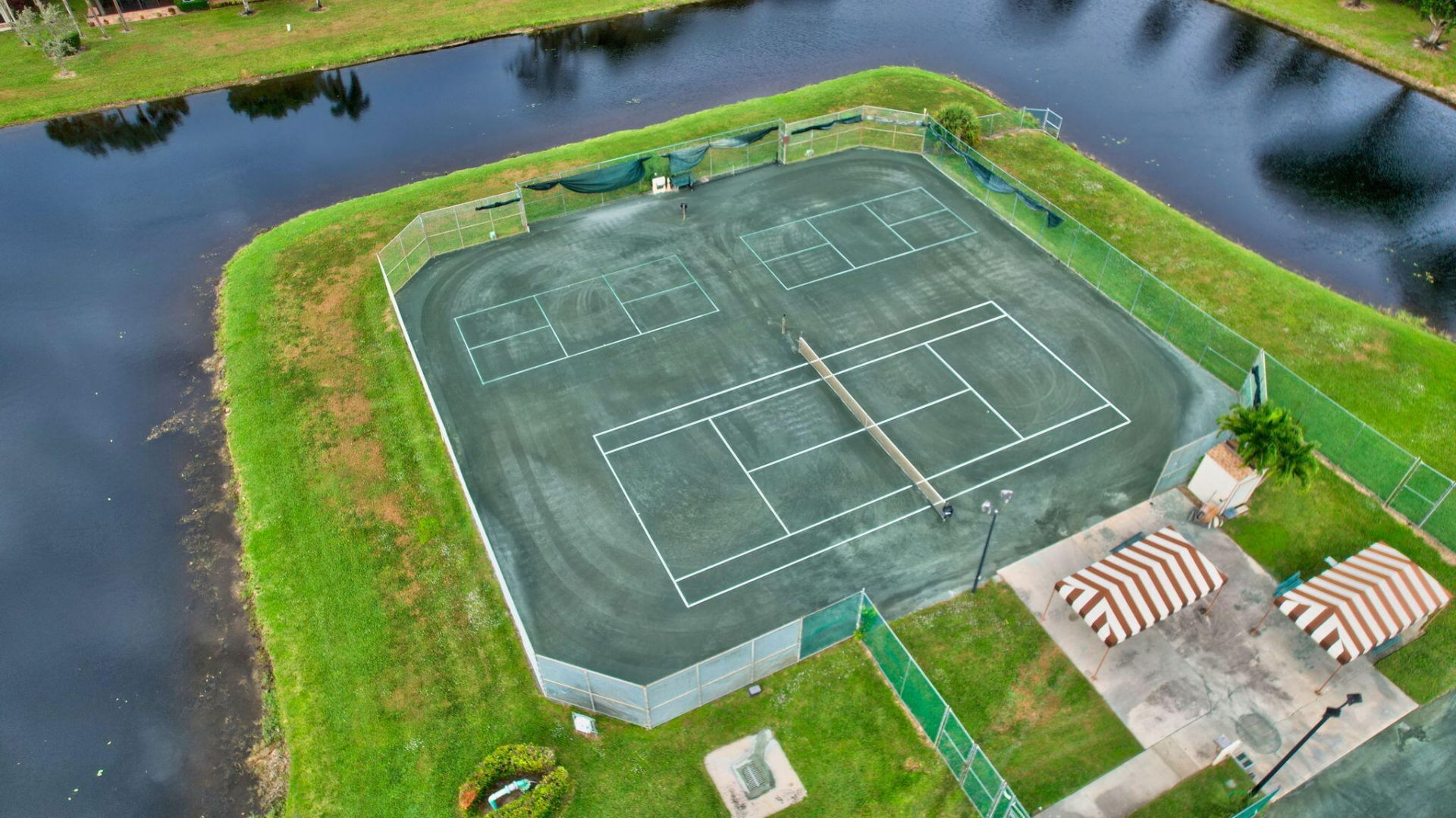 7855 Willow Spring Drive, Unit 725, Lake Worth, FL 33467 Photo