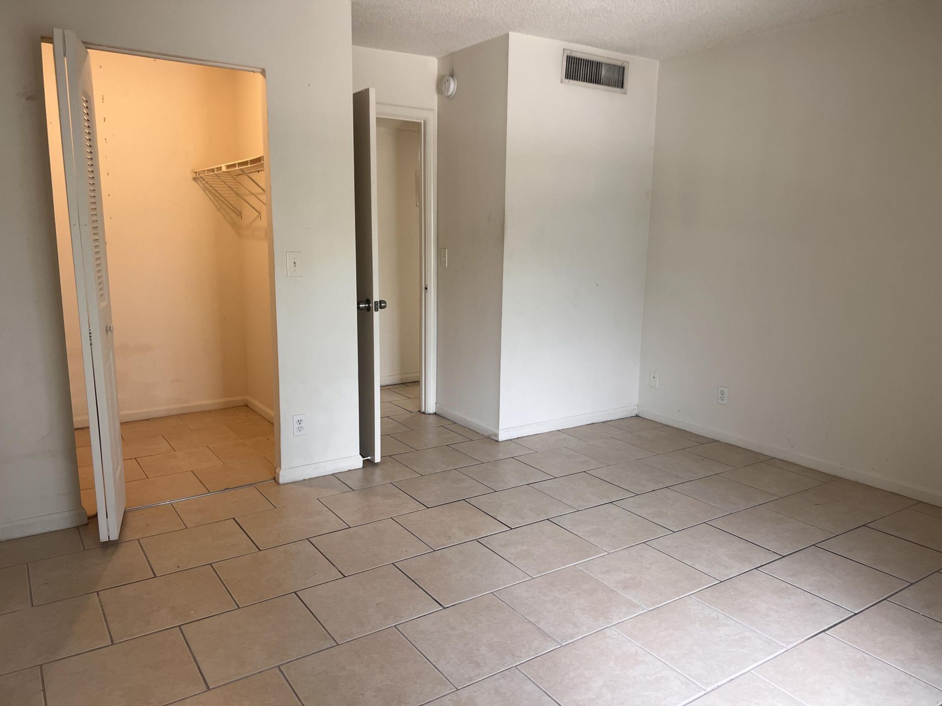 1500 N Congress Avenue, Unit C11, West Palm Beach, FL 33401 Photo