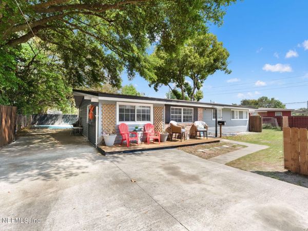 1817 BANBURY Road, Jacksonville, FL 32211