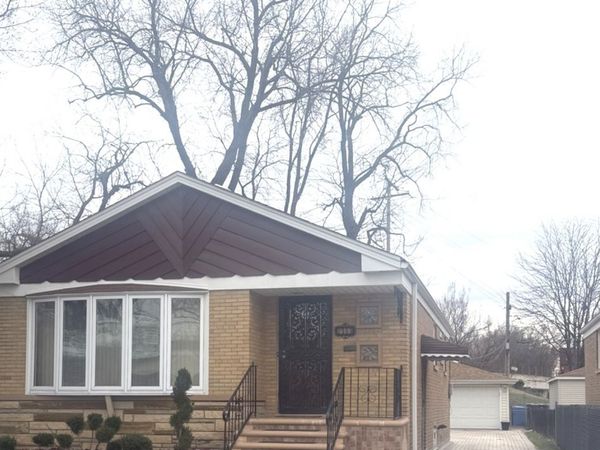 2553 W 82nd Place, Chicago, IL 60652