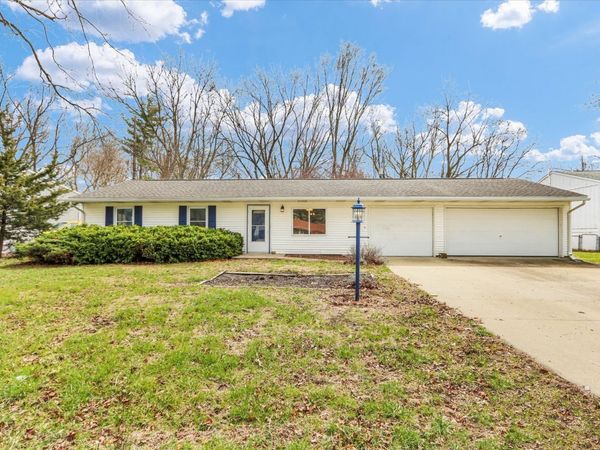 2705 Willowpark Drive , Champaign, IL 61821