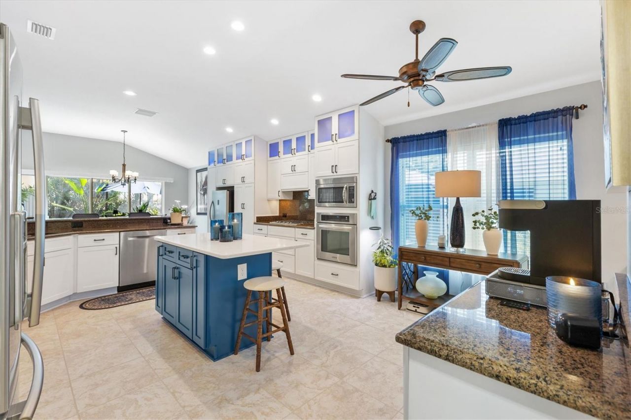 562 Bradford Loop, The Villages, FL 32163 Photo