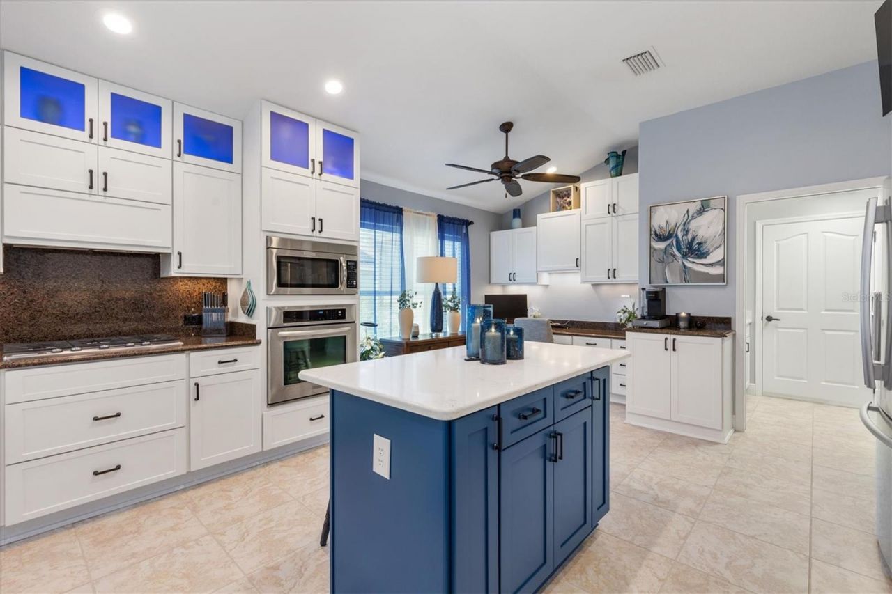 562 Bradford Loop, The Villages, FL 32163 Photo