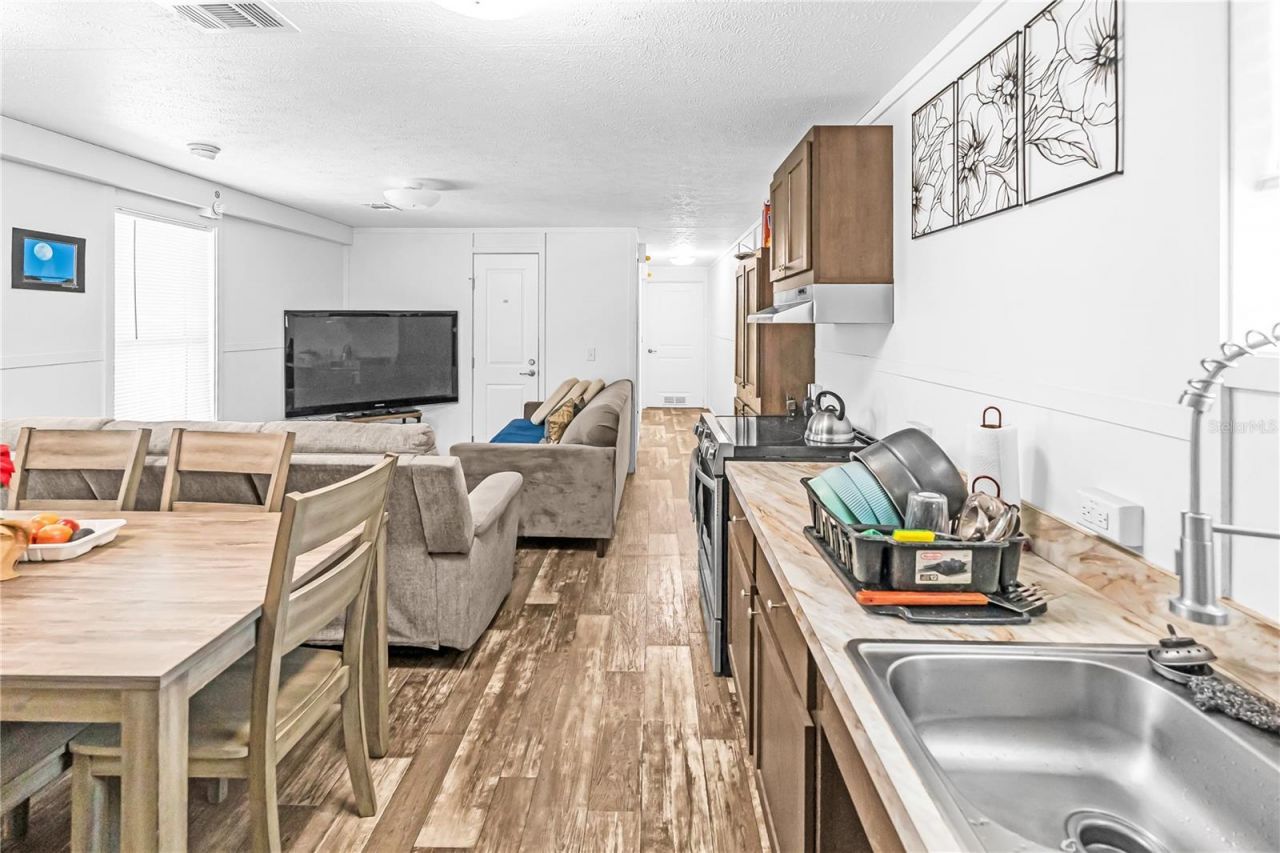 1321 Bluff Hammock Road , Lorida, FL 33857 Photo