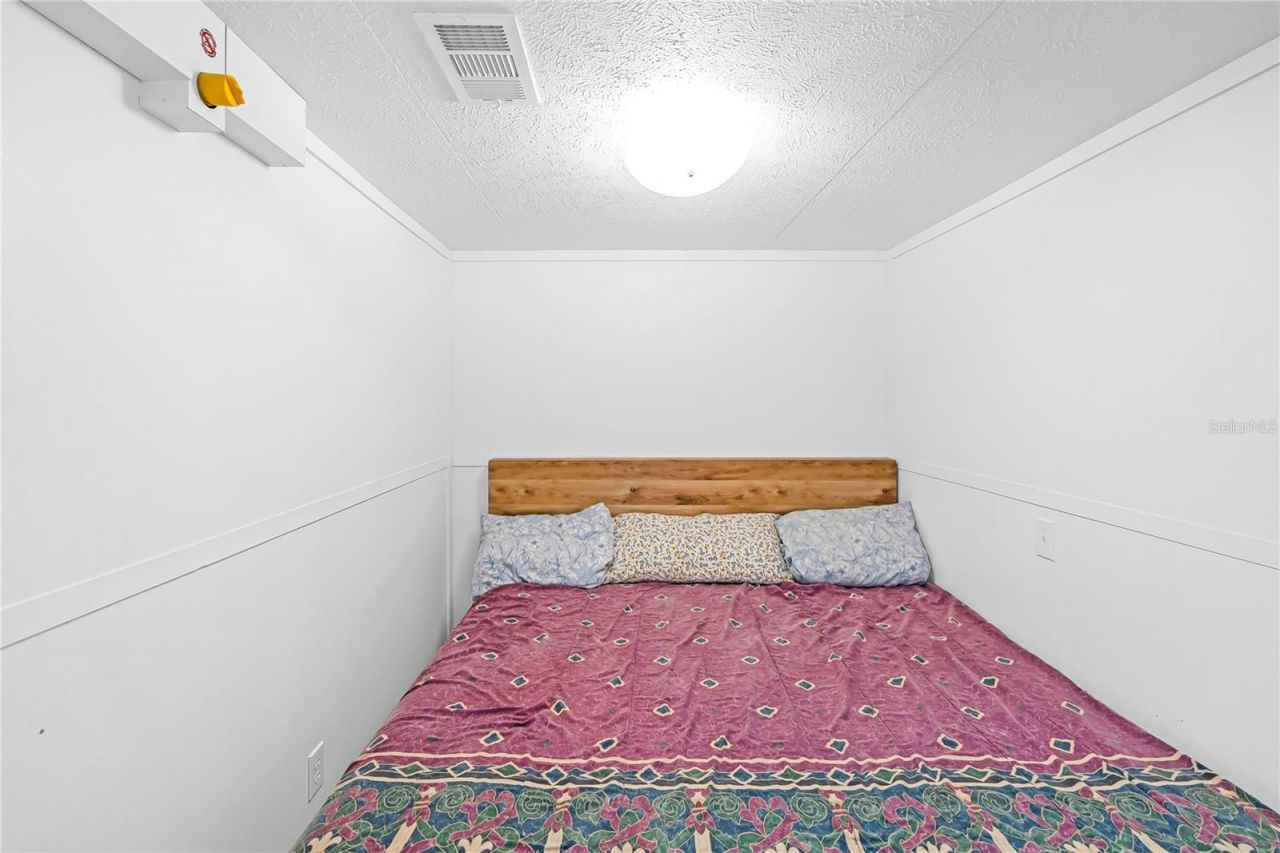 1321 Bluff Hammock Road , Lorida, FL 33857 Photo