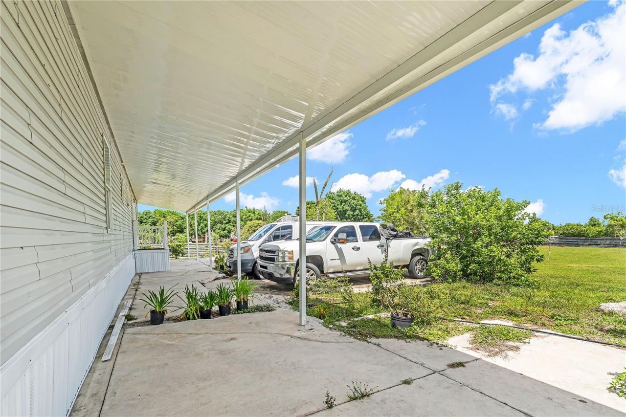 1321 Bluff Hammock Road , Lorida, FL 33857 Photo