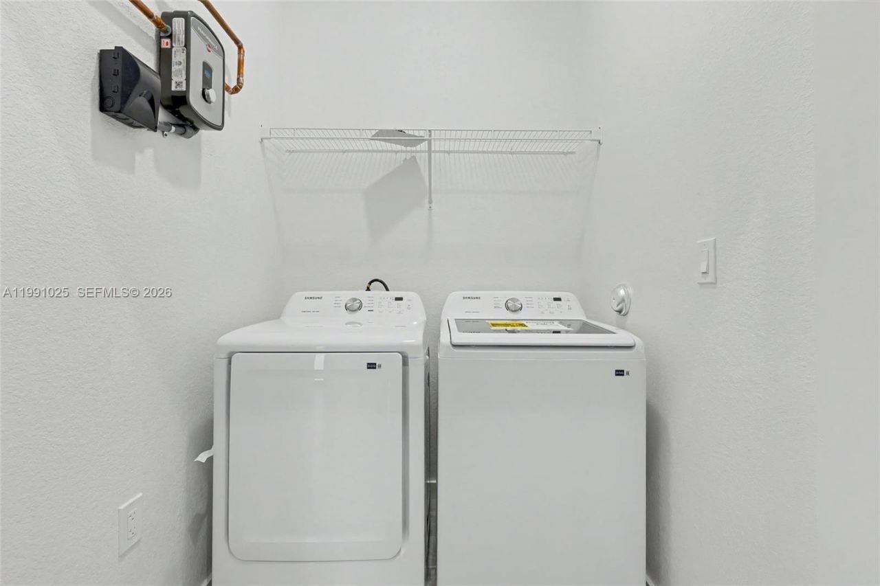 6140 SW 39th St , Miramar, FL 33023 Photo