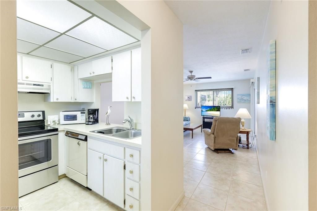 4611 SE 5th Pl, Unit 6, Cape Coral, FL 33904 Photo