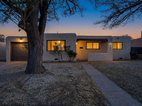 1016 California Street SE, Albuquerque, NM 87108
