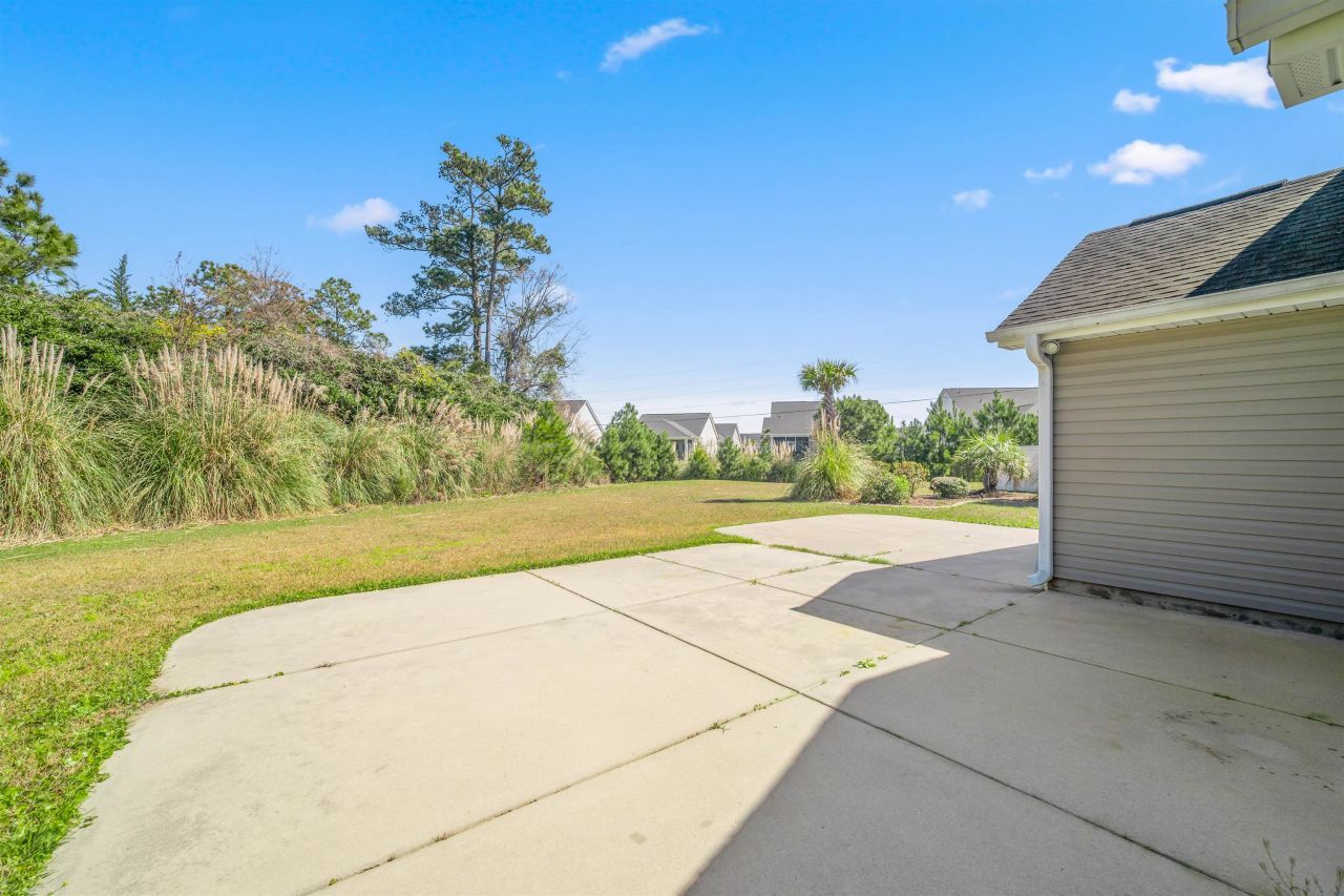 568 Cottage Oaks Circle Photo 32