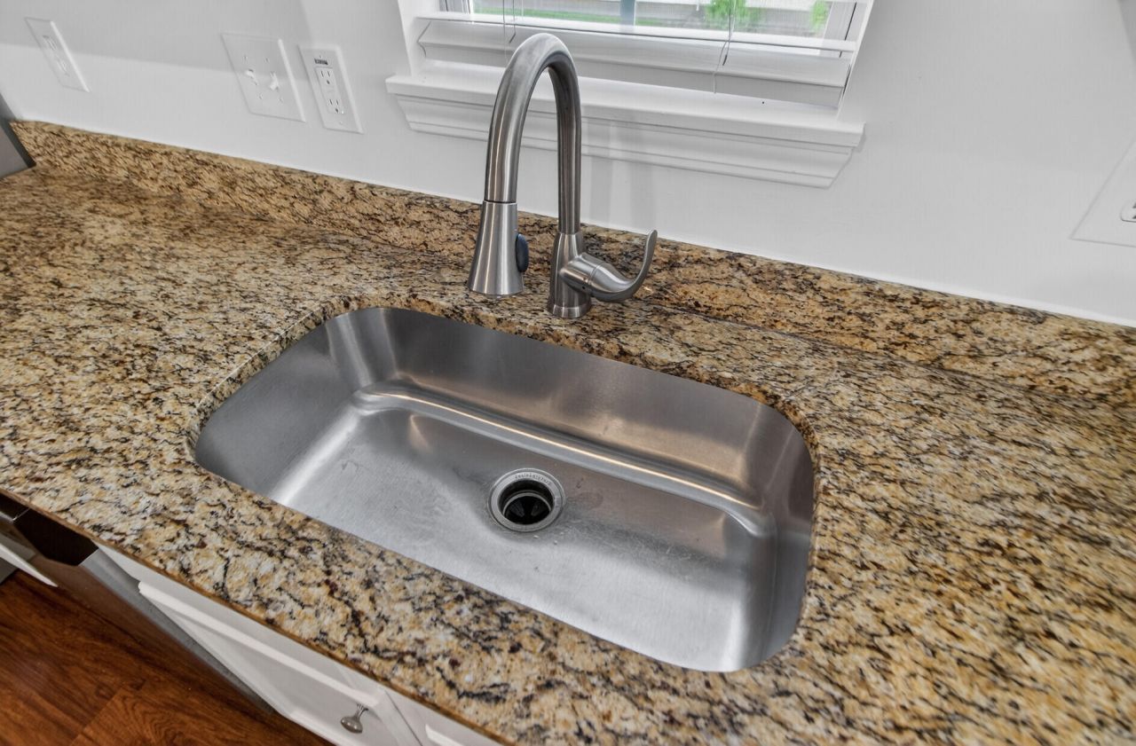 119 Macallan Court Photo 10