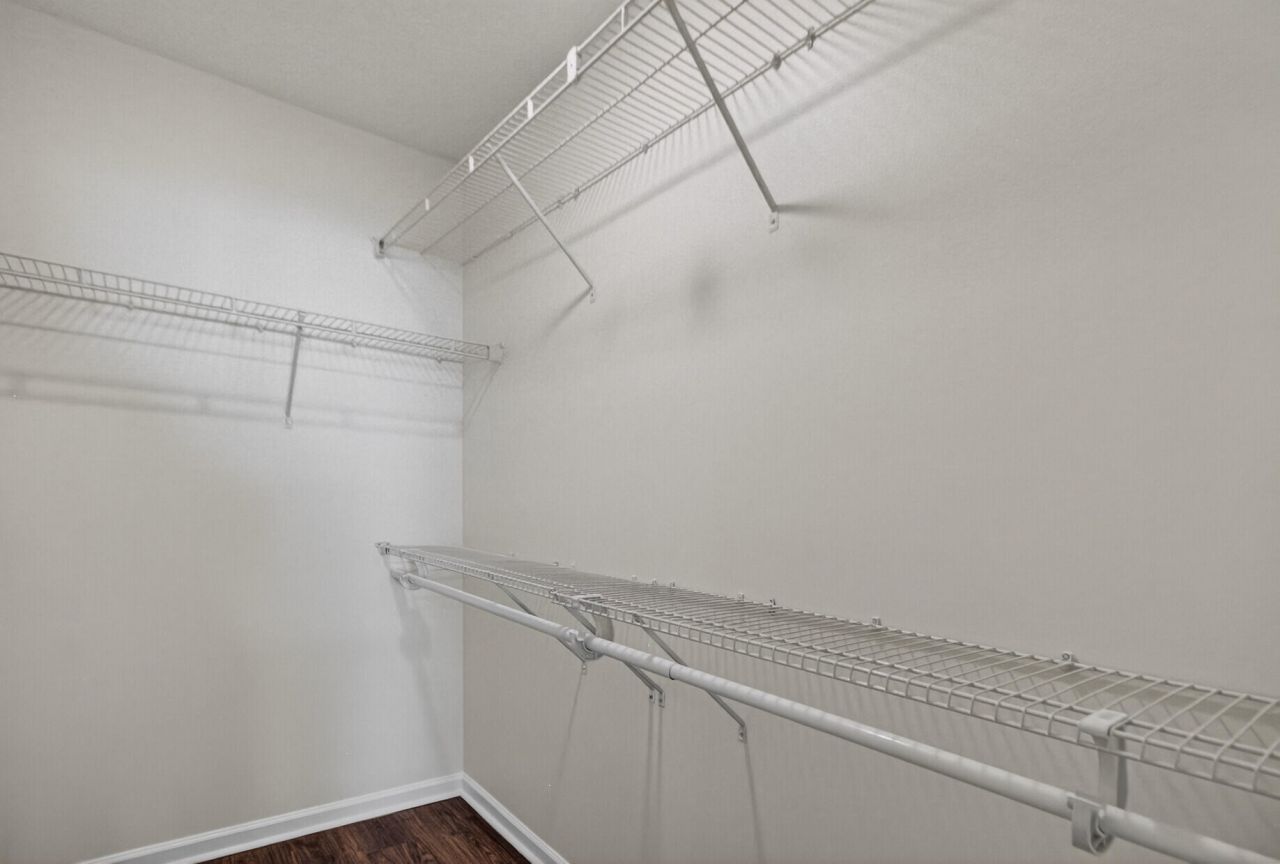 119 Macallan Court Photo 17