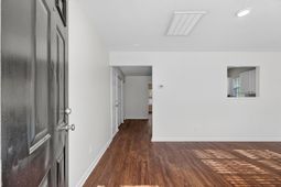 119 Macallan Court photo 4