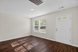 119 Macallan Court photo 4