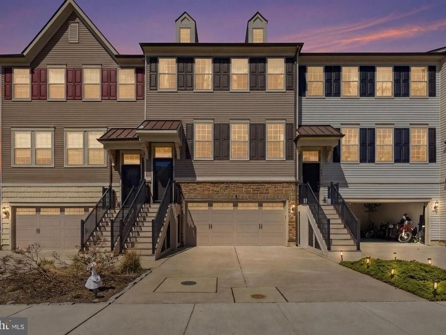 441 Tall Oaks Drive, Warminster, PA 18974 Main Photo