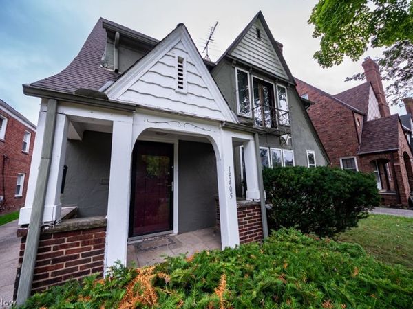 18405 Newell Road , Shaker Heights, OH 44122