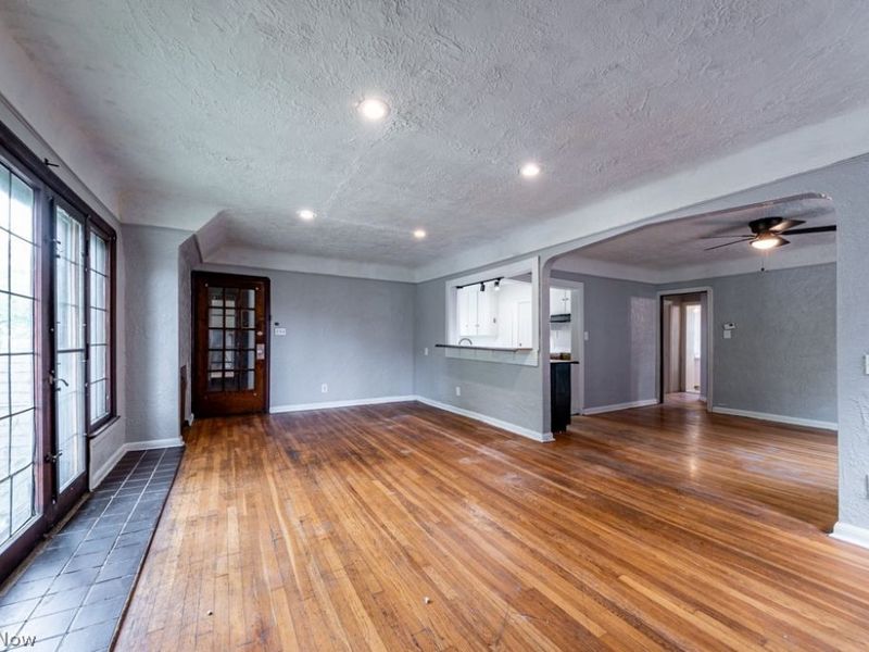 18405 Newell Road, Shaker Heights, OH 44122 Photo 17