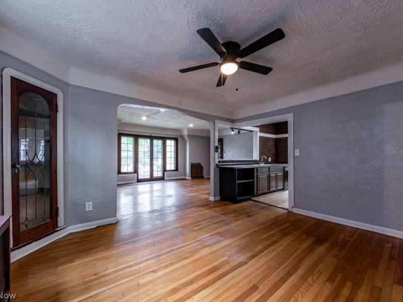 18405 Newell Road, Shaker Heights, OH 44122 Photo 19