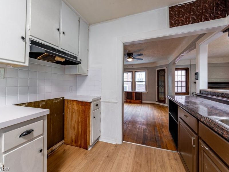 18405 Newell Road, Shaker Heights, OH 44122 Photo 26