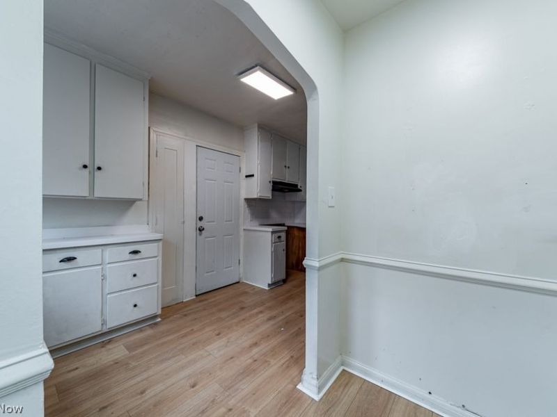 18405 Newell Road, Shaker Heights, OH 44122 Photo 28