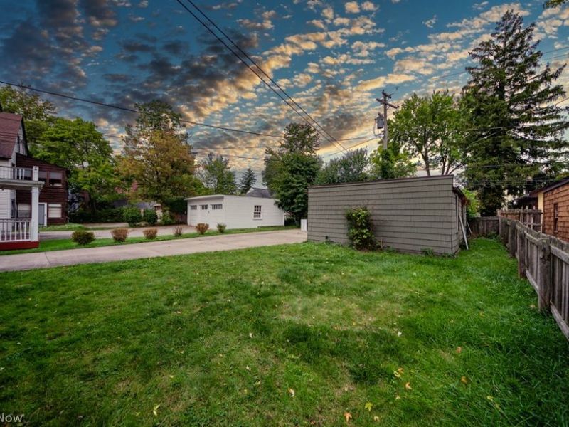 18405 Newell Road, Shaker Heights, OH 44122 Photo 35