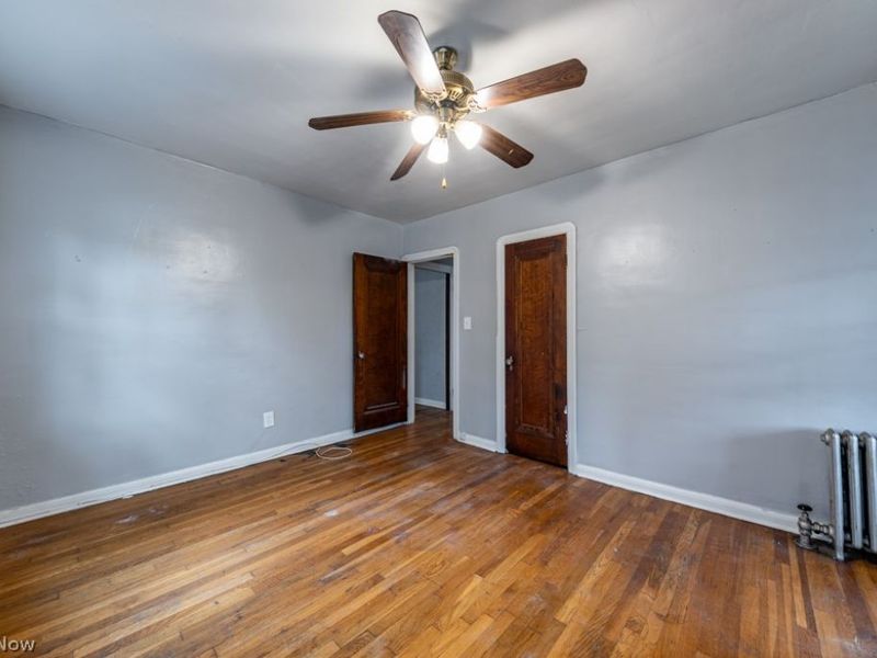 18405 Newell Road, Shaker Heights, OH 44122 Photo 4