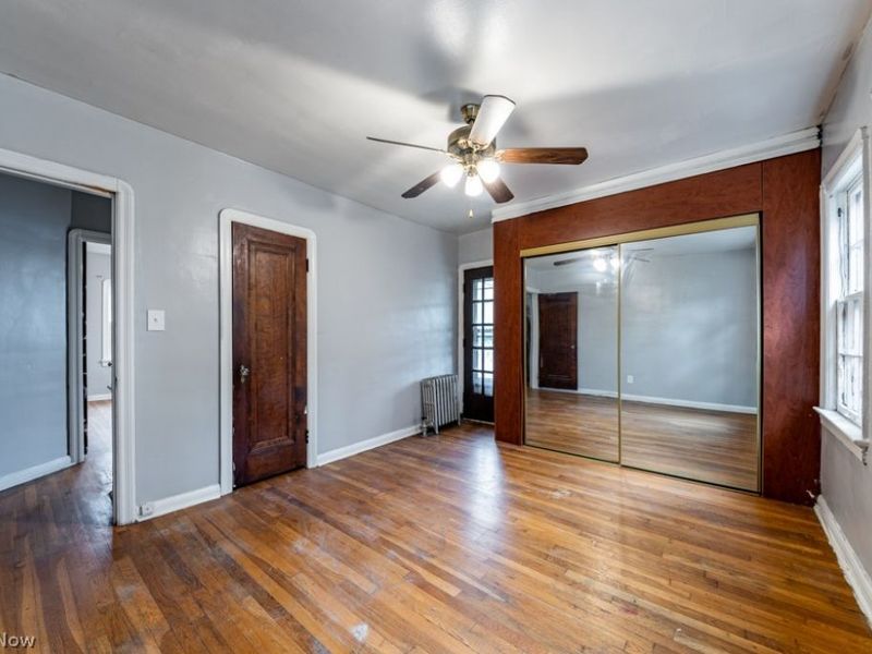 18405 Newell Road, Shaker Heights, OH 44122 Photo 5