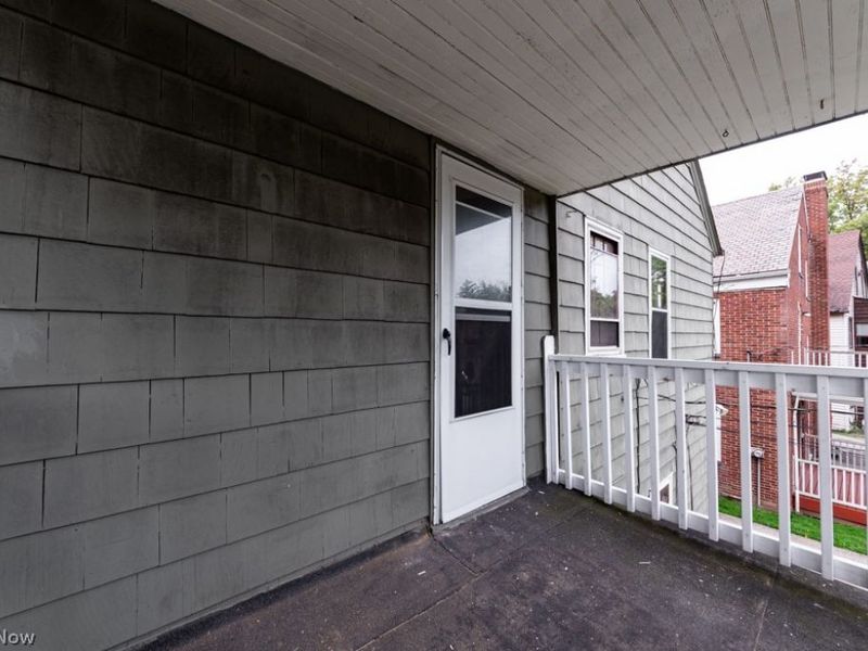 18405 Newell Road, Shaker Heights, OH 44122 Photo 7