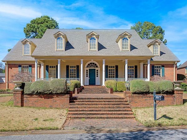 8704 WINDRUSH DR, Memphis, TN 38125