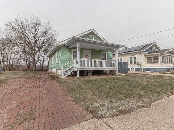 2325 S 4TH Streets, ROCKFORD, IL 61104