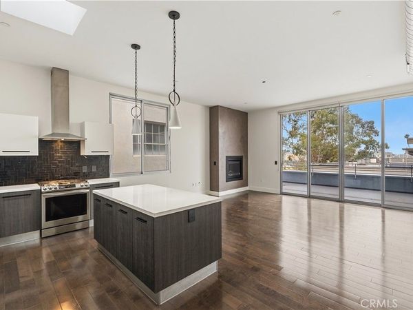 433 Pine, Unit 408, Long Beach, CA 90802