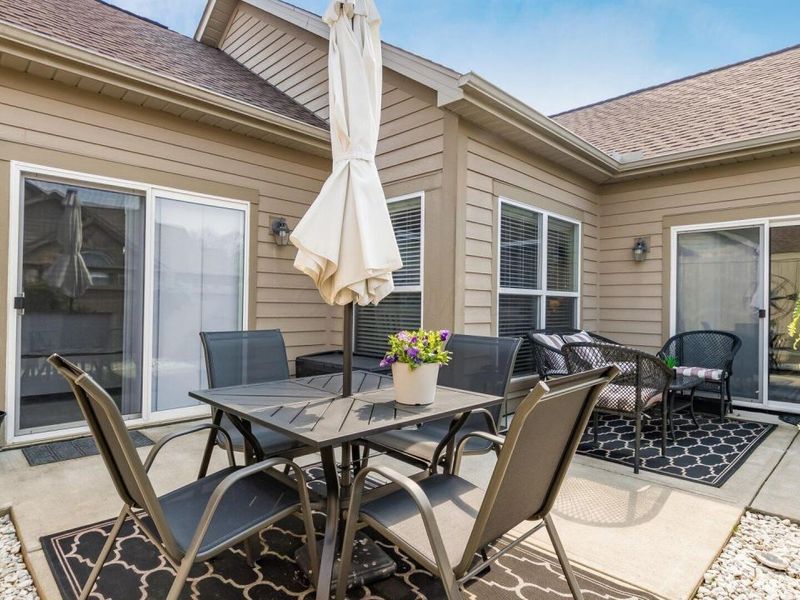 307 Nicholas Drive, Unit 46, Heath, OH 43056 Photo 2