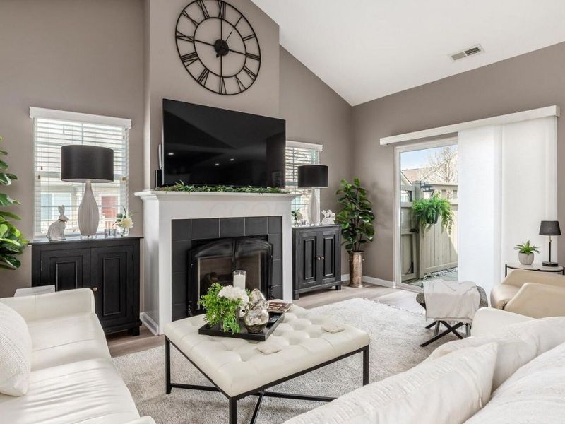 307 Nicholas Drive, Unit 46, Heath, OH 43056 Photo 4