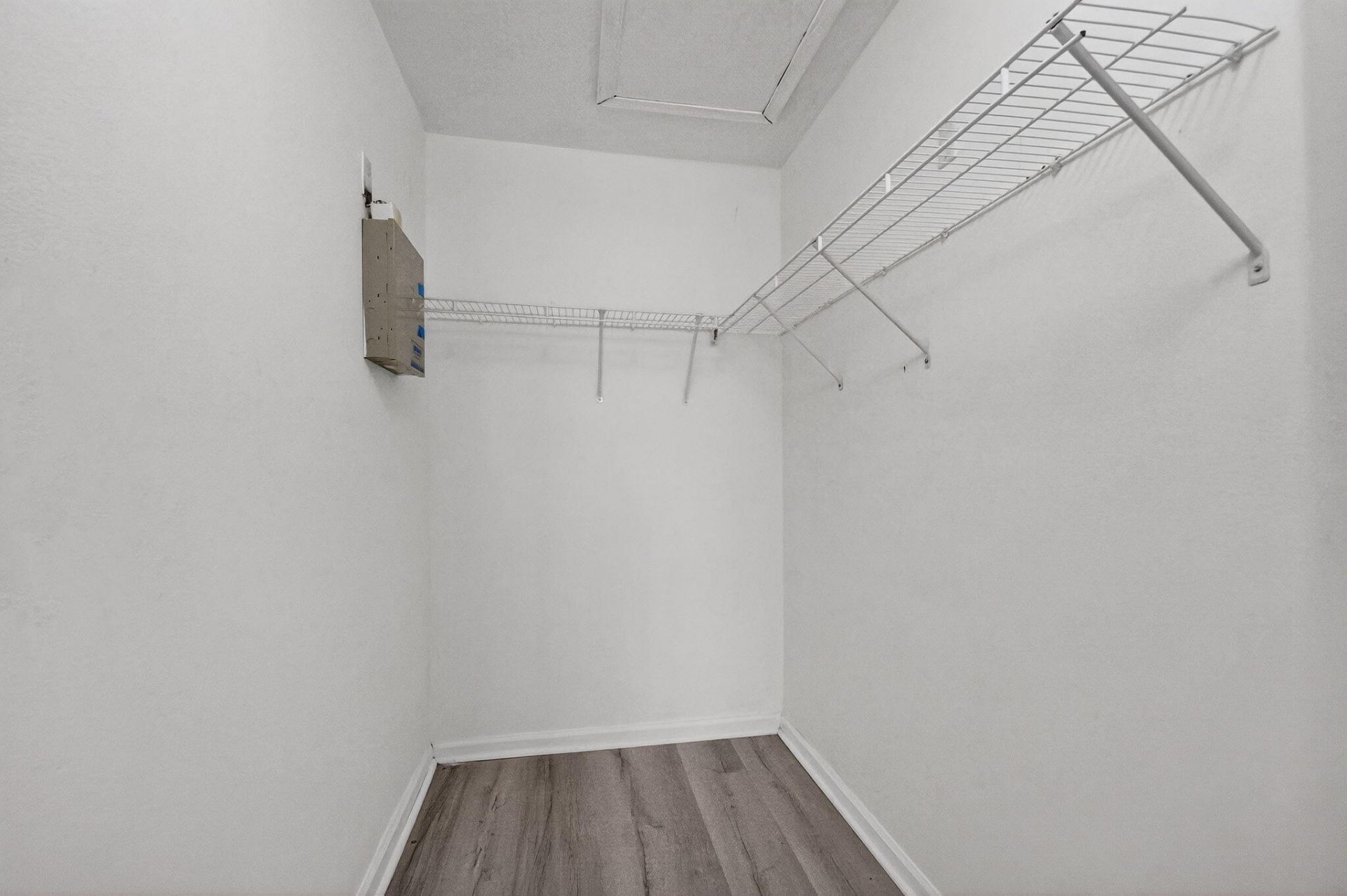 3790 N Jog Road, Unit 203, West Palm Beach, FL 33411 Photo