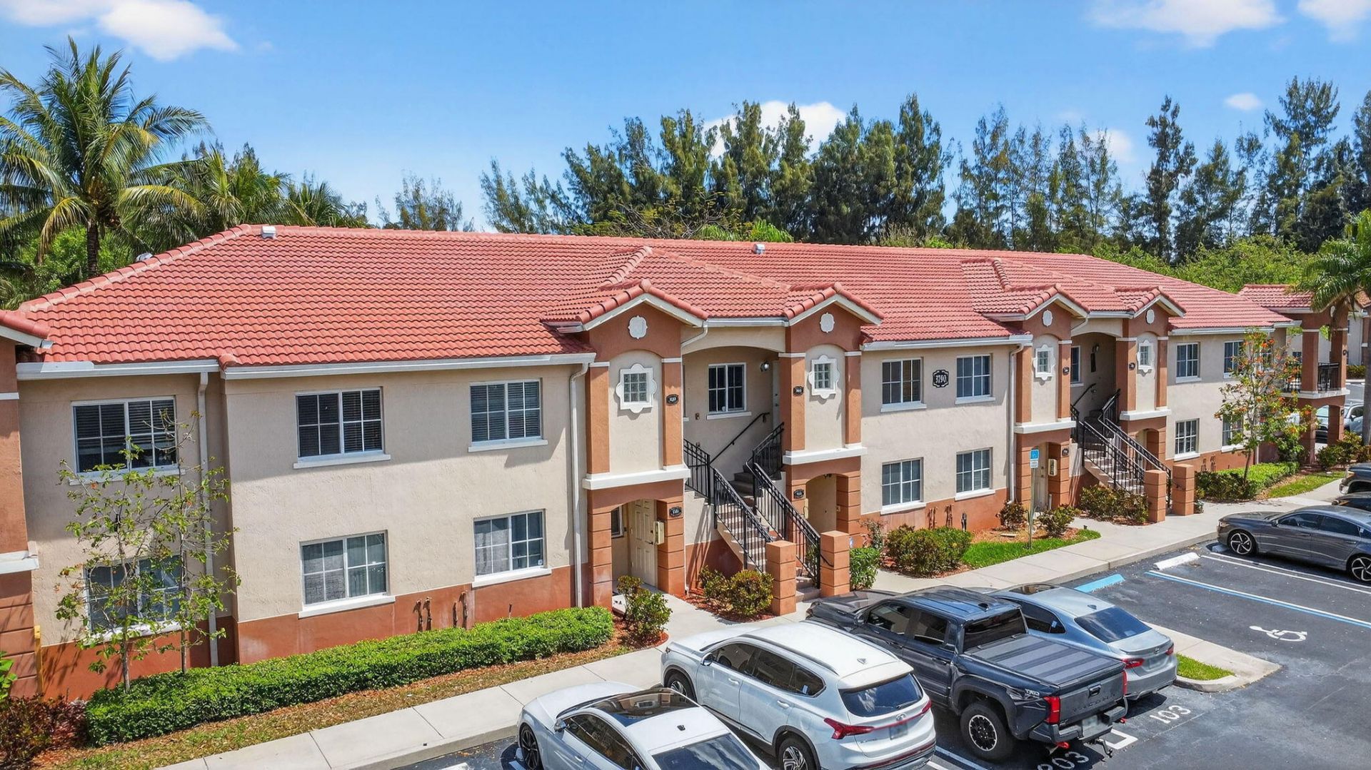 3790 N Jog Road, Unit 203, West Palm Beach, FL 33411 Photo