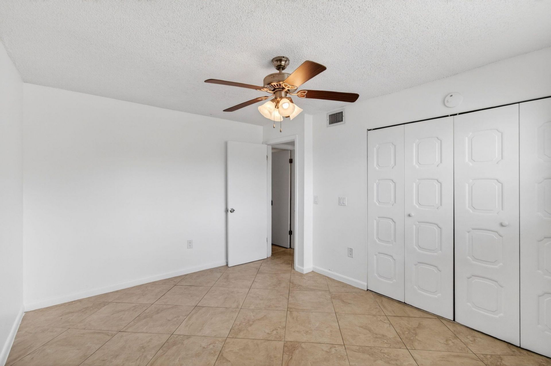 600 SW 2nd Avenue, Unit 240, Boca Raton, FL 33432 Photo