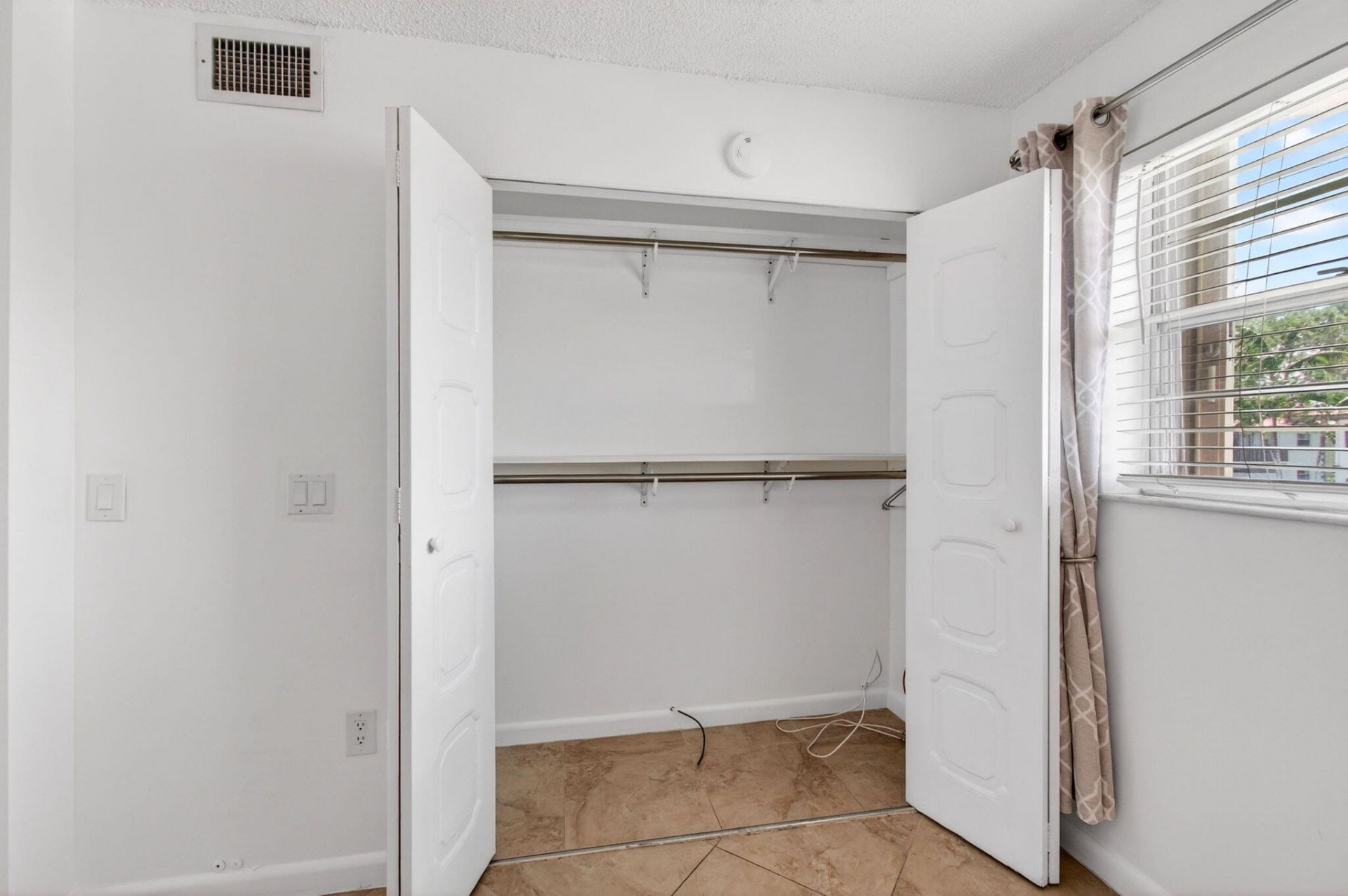 600 SW 2nd Avenue, Unit 240, Boca Raton, FL 33432 Photo