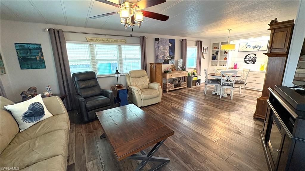 16049 Hibiscus Way, North Fort Myers, FL 33903 Photo